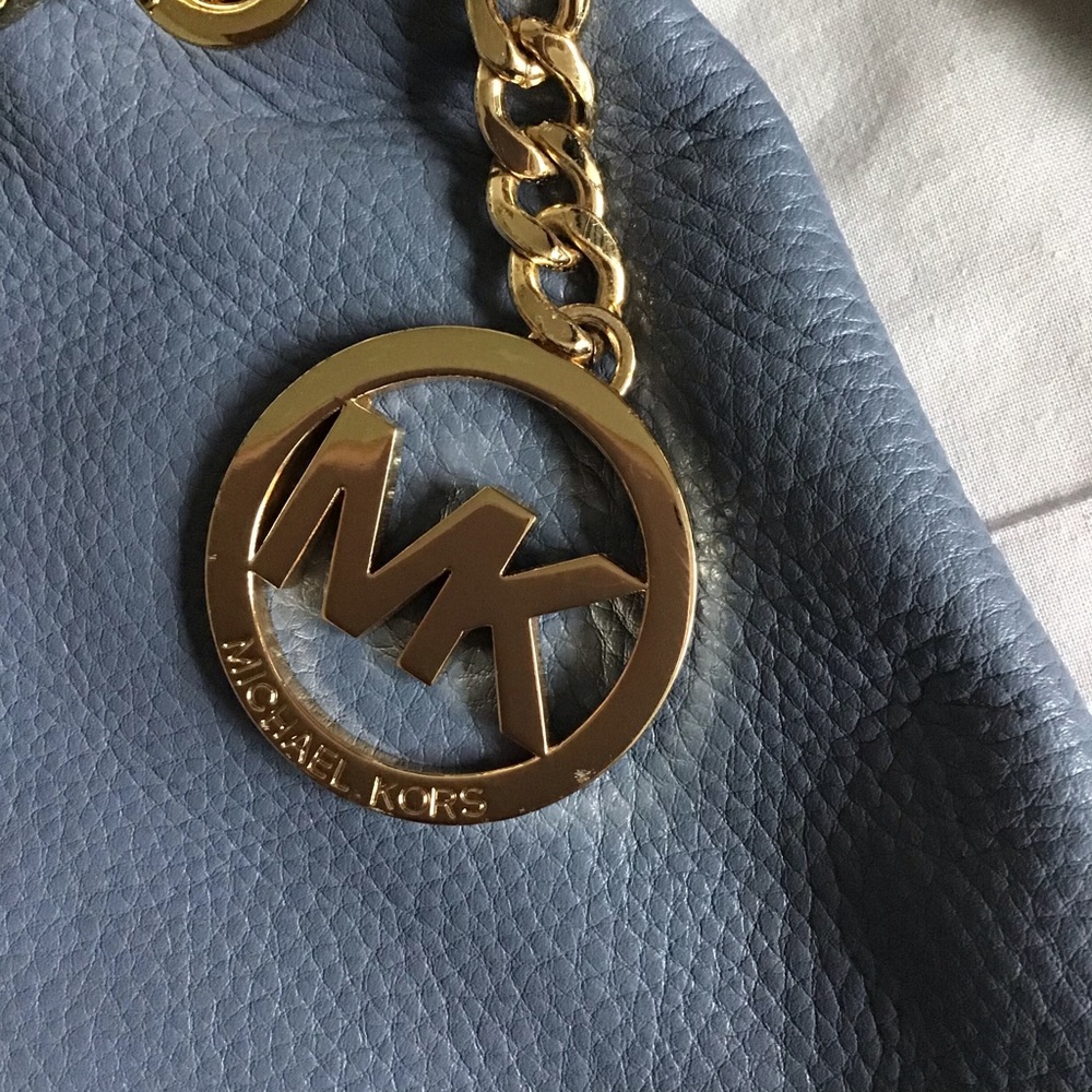 Periwinkle Leather Michael Kors Bag - Picture 2 of 7
